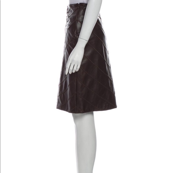 🚫SOLD🚫 Oscar de la Renta Chocolate Leather Chevron Skirt - Picture 4 of 10